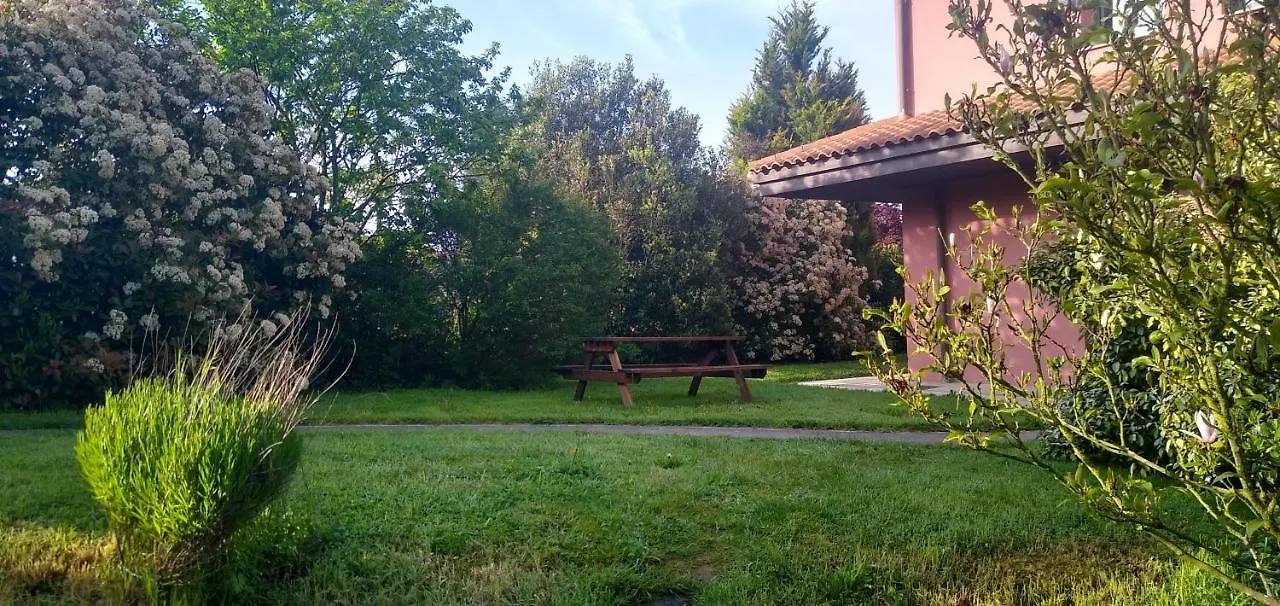 Lovely Cat'S B&B Urrunaga 0*,  Spagna